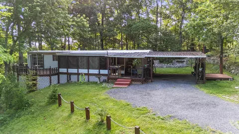 81 Shrader Ln, Ringgold, GA 30736