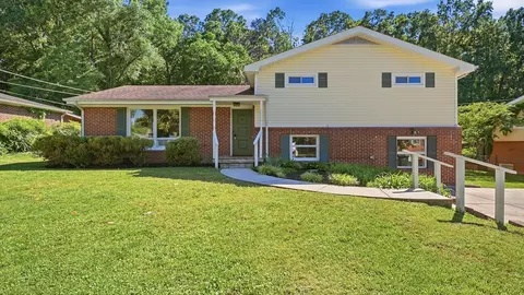 124 Coffman Dr, Fort Oglethorpe, GA 30742