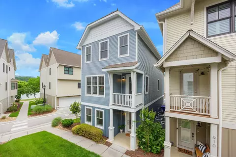 914 Spinnaker Way, Chattanooga, TN 37402