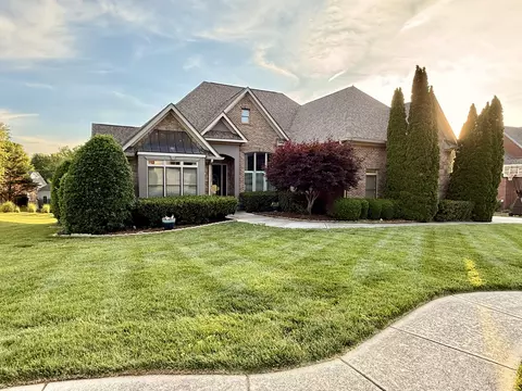 9219 Crystal Brook Dr, Apison, TN 37302