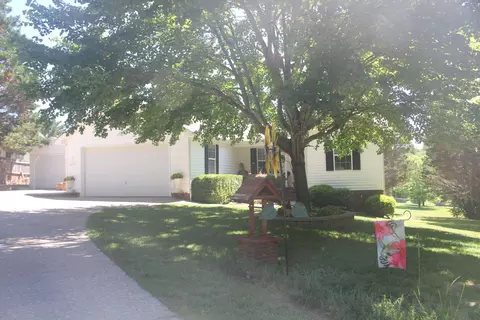3718 Salem Valley Rd, Ringgold, GA 30736