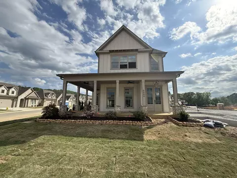6889 Charming Pl, Hixson, TN 37343