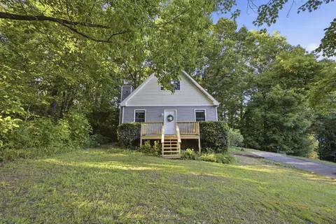 400 Alex Dr, Dalton, GA 30720
