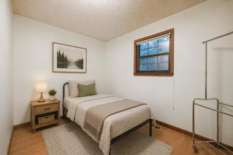 Bedroom - 400 Alex Dr, Dalton, GA 30720 photo 1 of 5