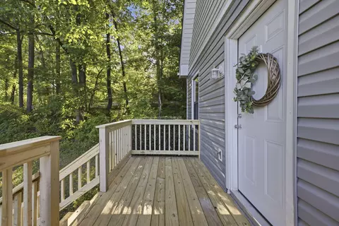 Exterior - 400 Alex Dr, Dalton, GA 30720 photo 3 of 10