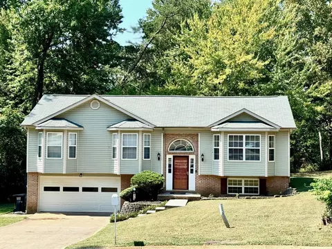 7002 Treeline Dr, Harrison, TN 37341