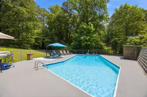 503 Loveman Ln, Dalton, GA 30720
