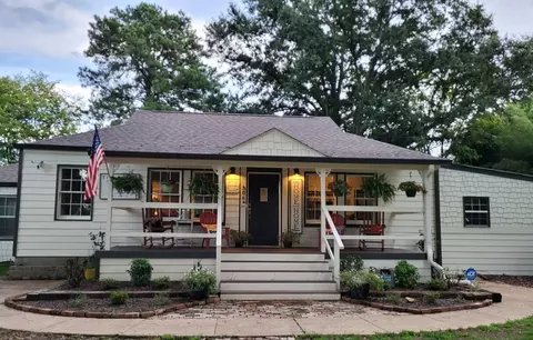 306 Laverne Dr, Chattanooga, TN 37421