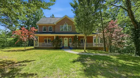 400 Ditch Gap Rd, Whitwell, TN 37397