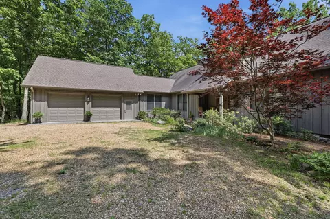 479 Lake Loop Rd, Menlo, GA 30731