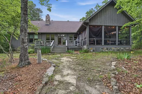 479 Lake Loop Rd, Menlo, GA 30731