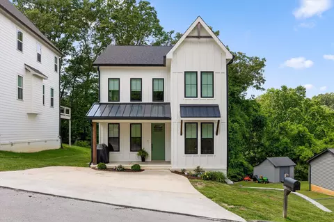 499 Ladd Ave, Chattanooga, TN 37405
