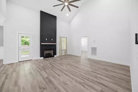 8906 Silver Maple Dr, Ooltewah, TN 37363 photo 7