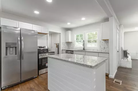 Kitchen - 2223 Beeler Ave, Chattanooga, TN 37421 photo 4 of 4