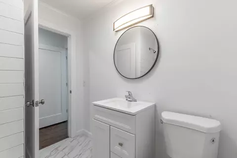 Bath - 2223 Beeler Ave, Chattanooga, TN 37421 photo 5 of 6