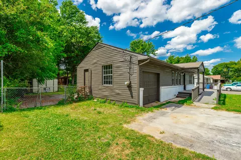 Exterior - 2223 Beeler Ave, Chattanooga, TN 37421 photo 5 of 9
