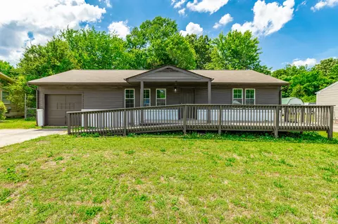 Exterior - 2223 Beeler Ave, Chattanooga, TN 37421 photo 4 of 9