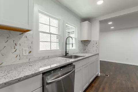 Kitchen - 2223 Beeler Ave, Chattanooga, TN 37421 photo 1 of 4