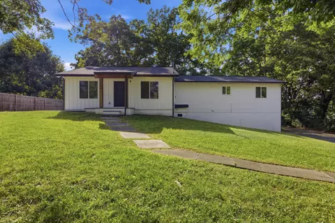1700 Forest Ridge Cir SW, Cleveland, TN 37311