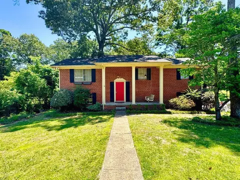 6512 Lakeshore Pkwy, Chattanooga, TN 37416