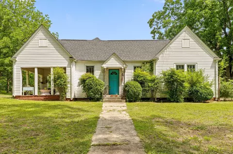 449 S Elm St, Whitwell, TN 37397