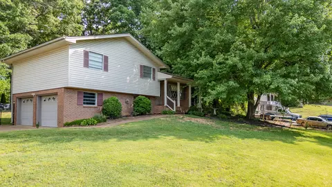 901 Spurling Dr, Hixson, TN 37343