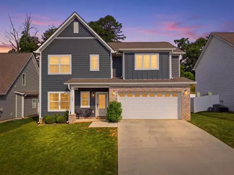 1027 Omaha Cir, Hixson, TN 37343