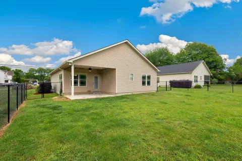 Exterior - 6854 Robin Dr, Chattanooga, TN 37421 photo 9 of 14
