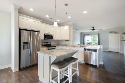 Kitchen - 6854 Robin Dr, Chattanooga, TN 37421 photo 1 of 1
