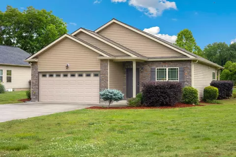 6854 Robin Dr, Chattanooga, TN 37421
