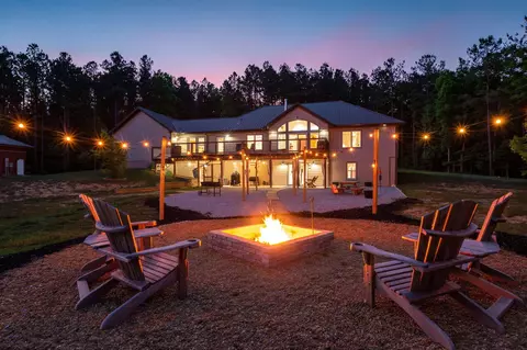 655 Thunder Ridge Dr, South Pittsburg, TN 37380