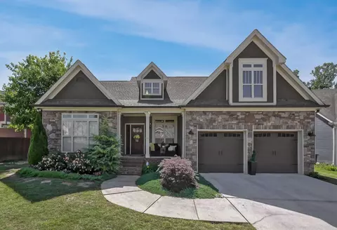 8312 Glenshire Ln, Chattanooga, TN 37421