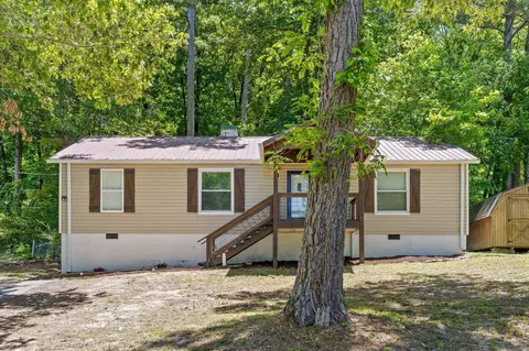 1310 Labrea Dr, Chattanooga, TN 37421