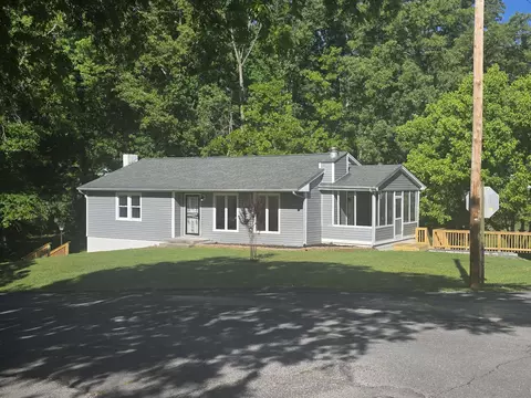 1500 Washington Ave, Etowah, TN 37331