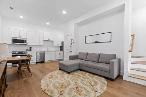 971 Montague Pl, Chattanooga, TN 37408