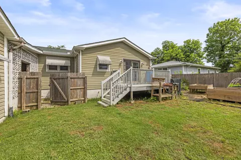 Exterior - 3 Walker Ave, Fort Oglethorpe, GA 30742 photo 5 of 9