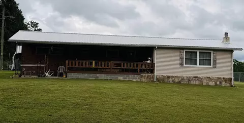 2524 Young Rd, Soddy Daisy, TN 37379