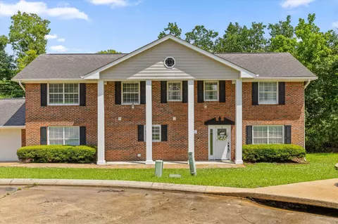 7445 Summertown Ct, Chattanooga, TN 37421