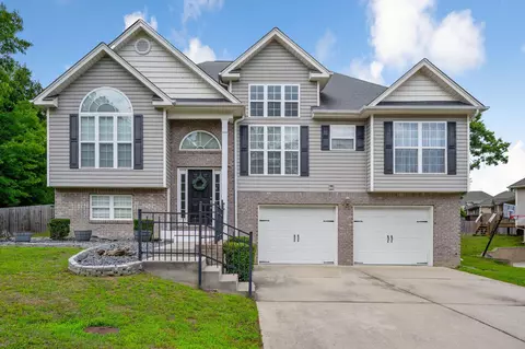 6129 Oilskin Dr, Ooltewah, TN 37363