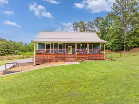 116 County Road 476, Bridgeport, AL 35740