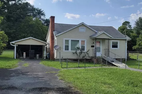 155 Scoggins St, Summerville, GA 30747