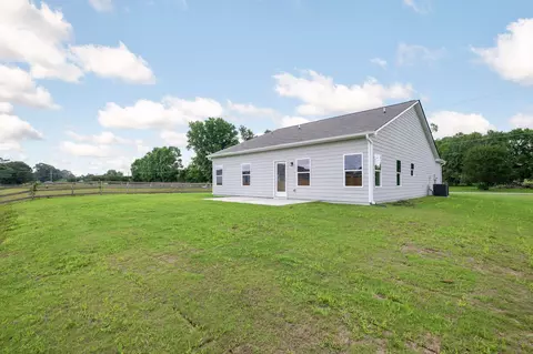 Exterior - 488 Guy Williams Rd, Rock Spring, GA 30739 photo 7 of 8