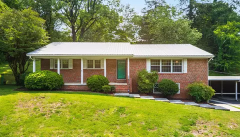 2802 Elm Dr NE, Cleveland, TN 37312
