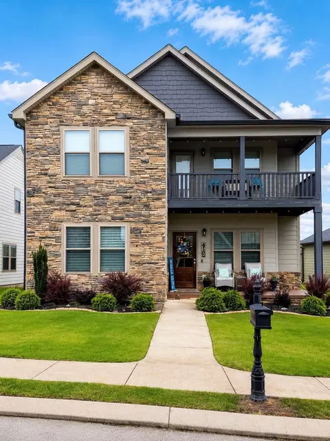 415 Tuscany Village Dr, Ringgold, GA 30736