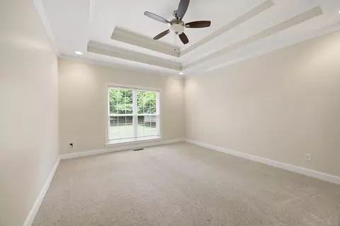 Bedroom - 8561 Keystone Cir, Chattanooga, TN 37421 photo 1 of 5