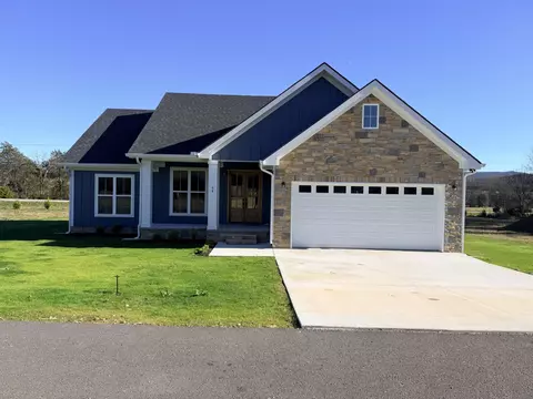 64 Tailwinds Ct, Pikeville, TN 37367