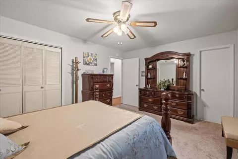 Bedroom - 157 Pine St, Ringgold, GA 30736 photo 3 of 3