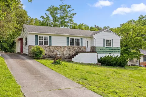 1417 Etowah St, Chattanooga, TN 37415
