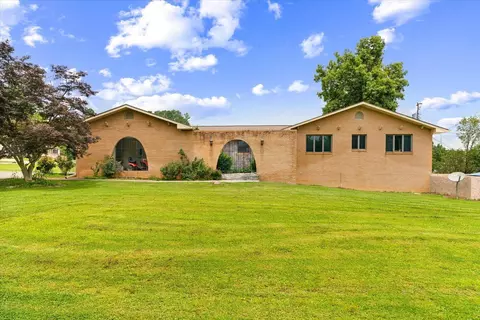 812 W Fort St, Chatsworth, GA 30705