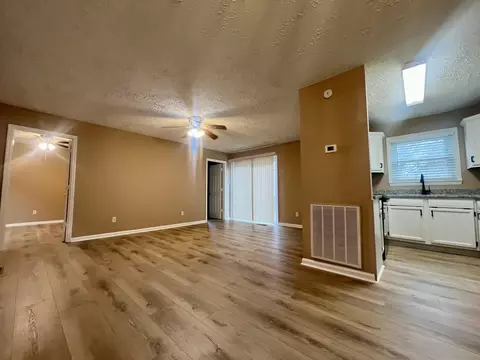 713 Mount Pisgah Rd, Ringgold, GA 30736